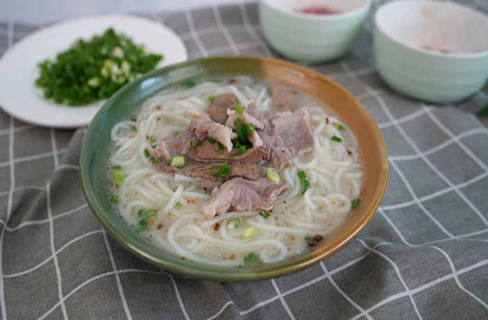 江汉石油管理局原味汤粉王培训
